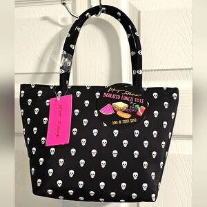 🔥💀 Betsey Johnson Skull Insulated Lunch Tote NWT